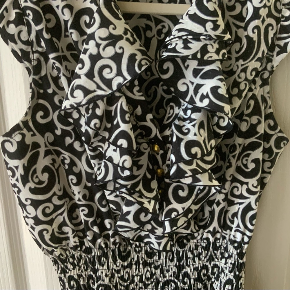Candies Ruffle Top - Picture 3 of 9